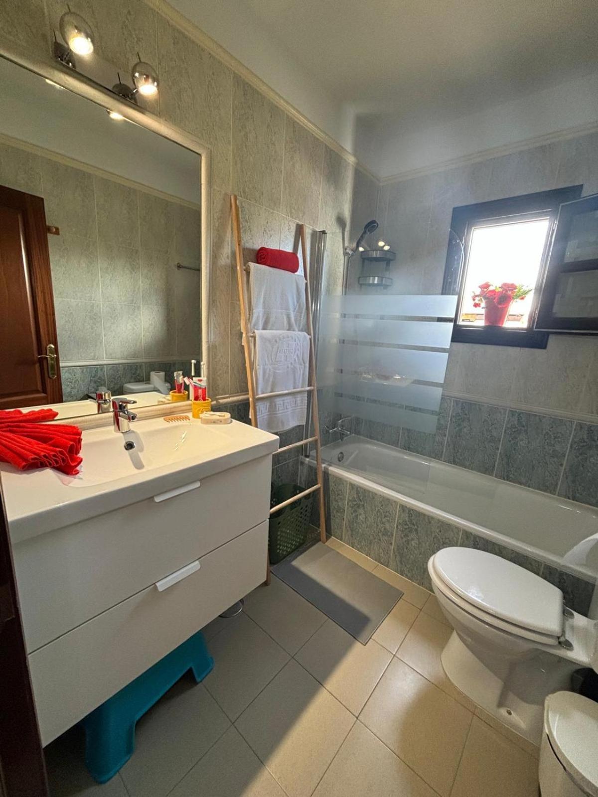 Villa Adel 56, Private Heated Pool, Parking Коста Бланка Экстерьер фото