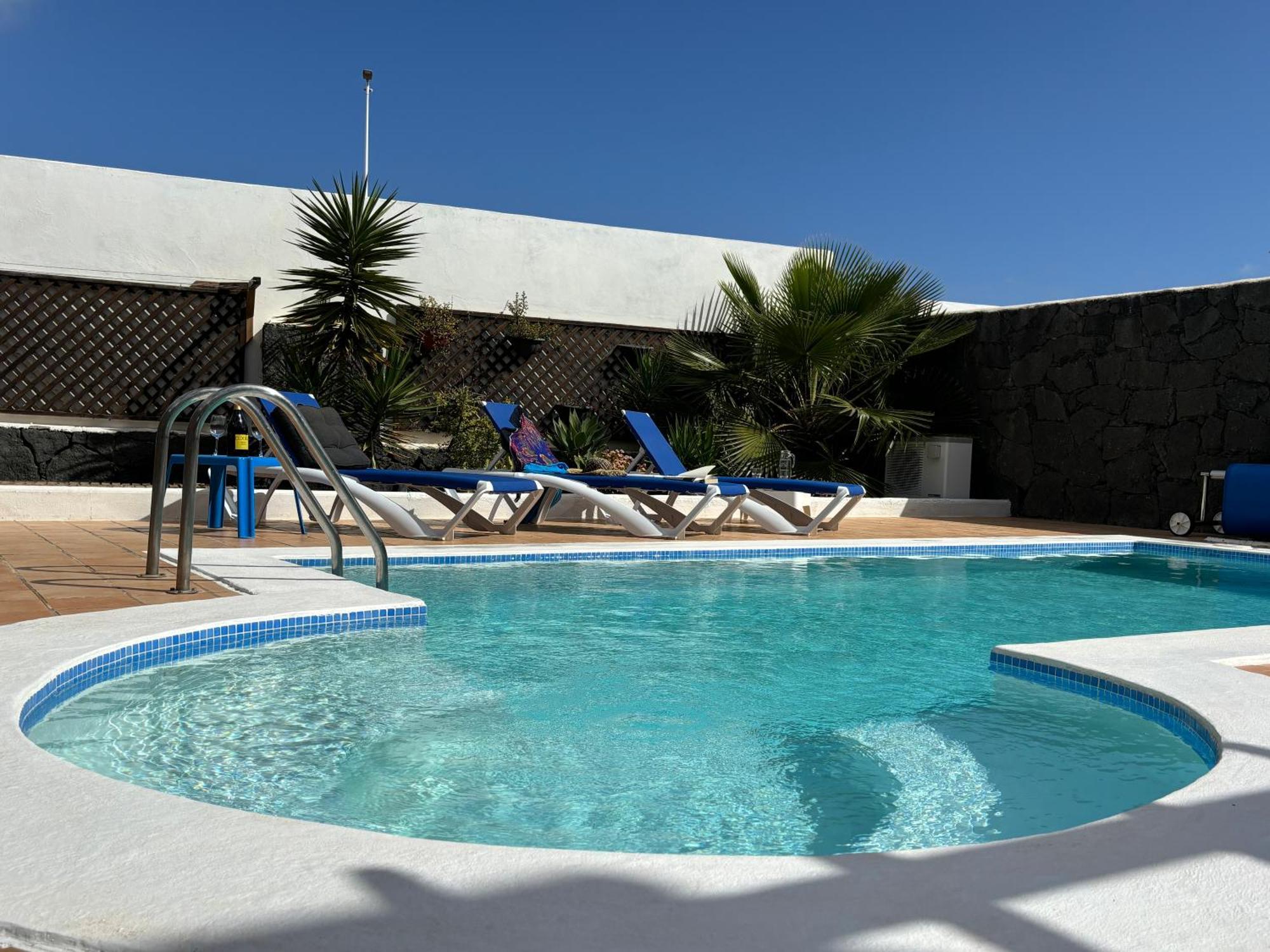 Villa Adel 56, Private Heated Pool, Parking Коста Бланка Экстерьер фото